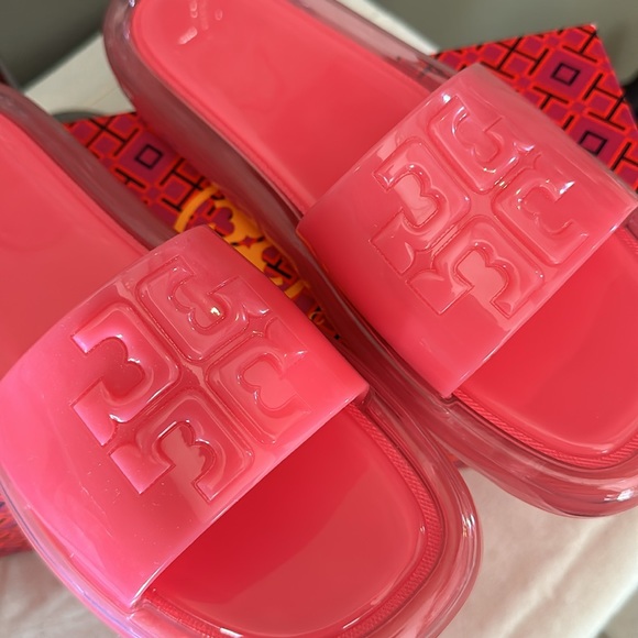 Tory Burch buckle bubble jelly slide sandals - Picture 6 of 6